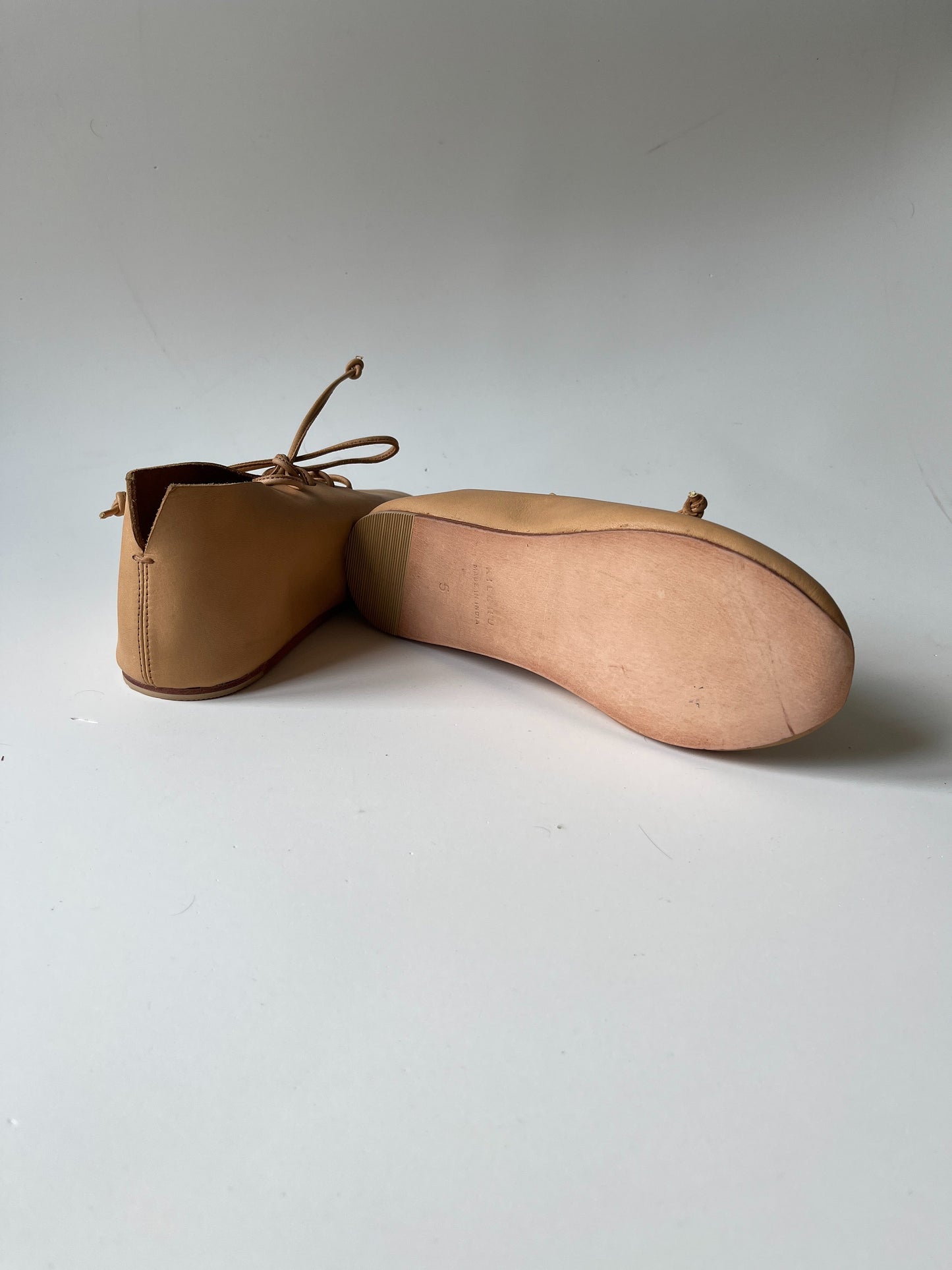 Derby Brown Beige – Women