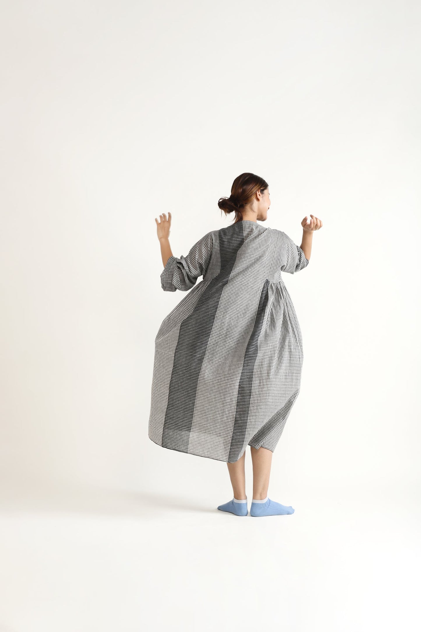 Arc Gingham Kaftan Dress