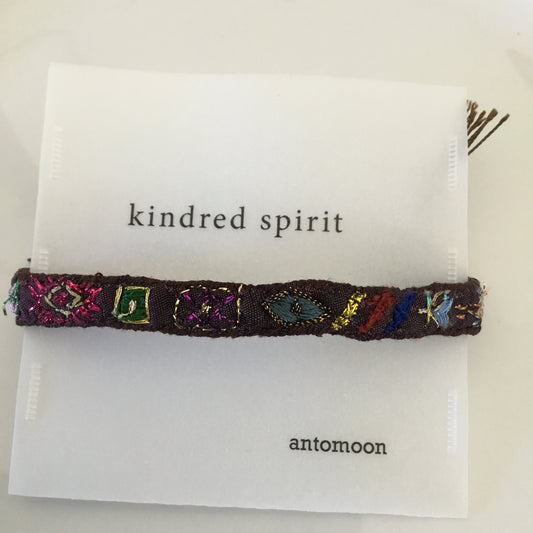 EMBROIDERED BRACELET - CHOCOLATE