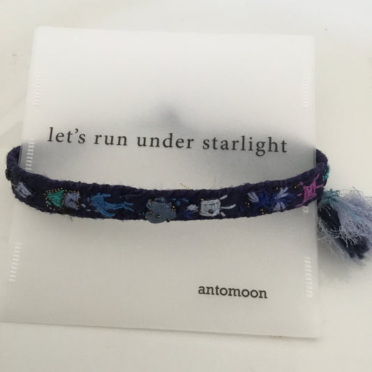 EMBROIDERED BRACELET - NAVY
