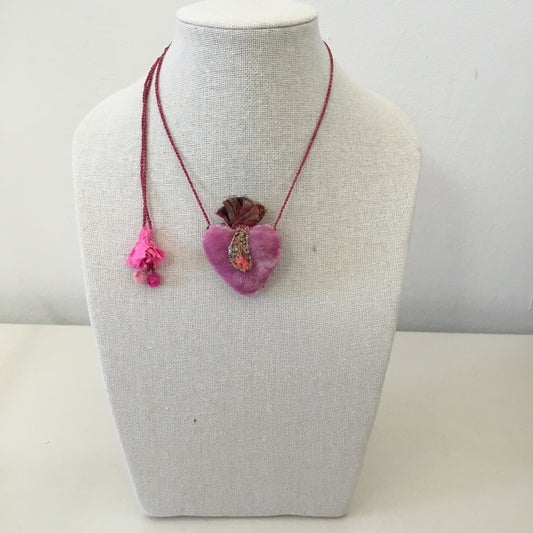 VELVET HEART - PINK